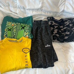 Boys 4 Piece Long Sleeve Shirts and Sweat Pant Bundle size medium 8/10